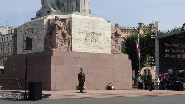 Celebrations of 'De facto independence day', August 25th at the Freedom monument in Riga