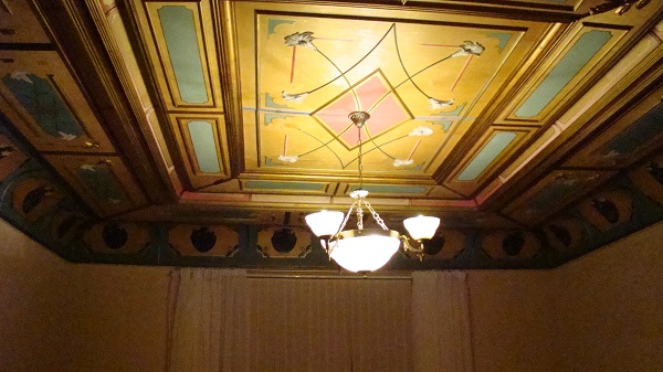 Art nouveau interior in a Riga apartment