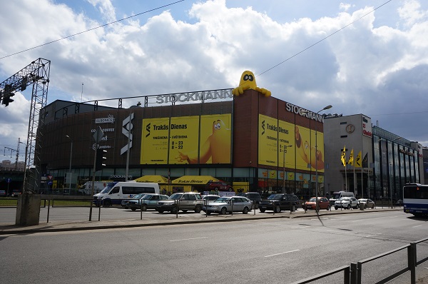 A typical medium-sized mall in Riga