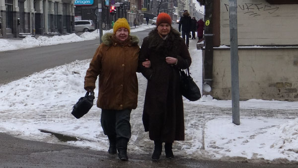 Women clothed for a cold winter (-10 C) in Riga