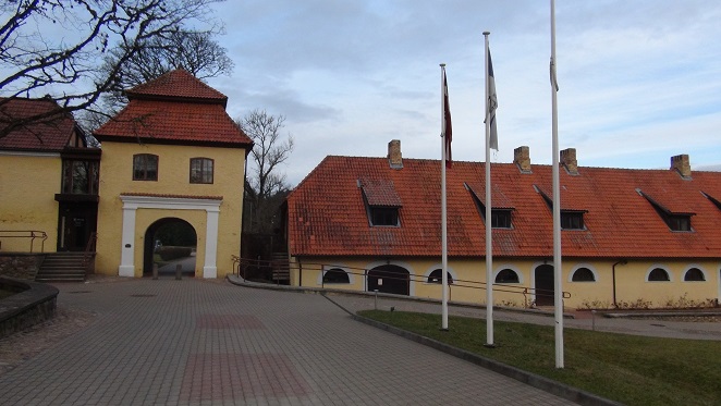 Šlokenbeka Palace near Tukums