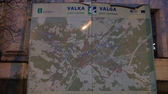 A map of Valka/Valga city with Estonian/Latvian boundary crossing in the middle